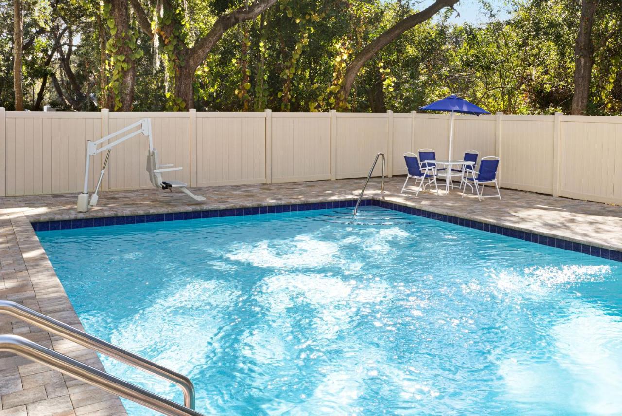 Candlewood Suites - Safety Harbor By Ihg Eksteriør bilde